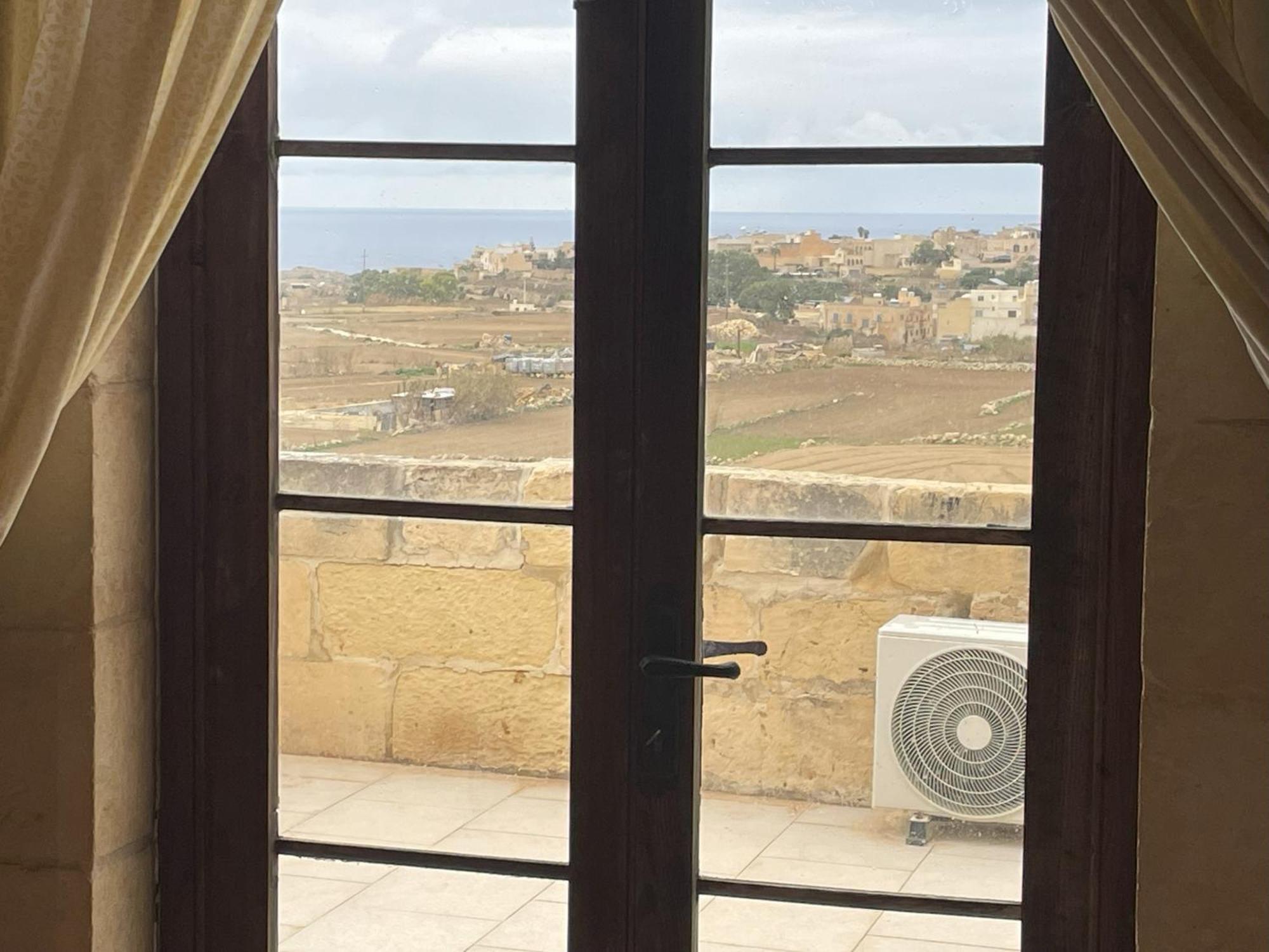 Ta' Lorenzo Guest House San Lawrenz Exterior photo