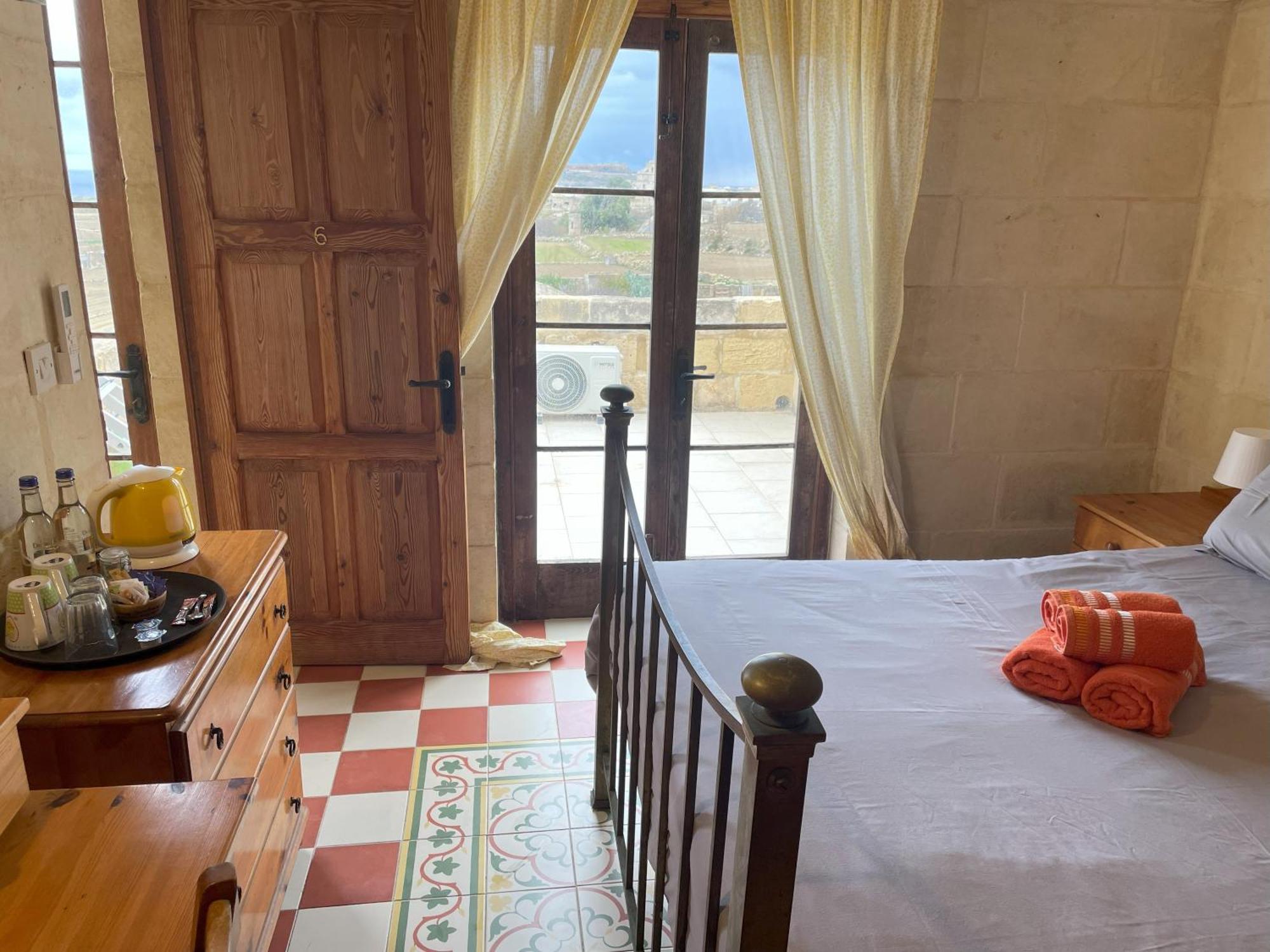 Ta' Lorenzo Guest House San Lawrenz Exterior photo