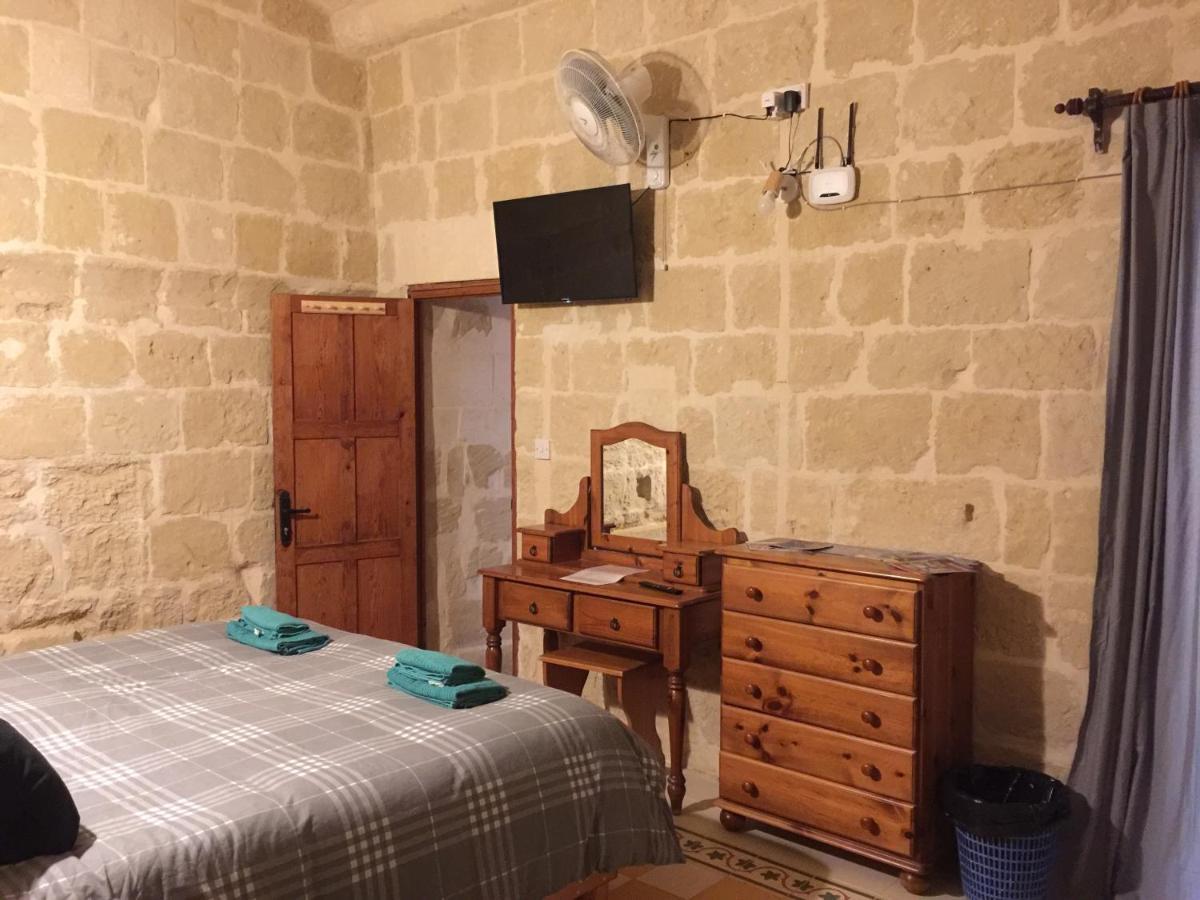 Ta' Lorenzo Guest House San Lawrenz Exterior photo